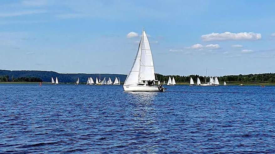Главная картинка новости: В Челнах пройдут соревнования по парусному спорту