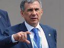 Минниханов поздравил татарстанцев с Днем русского языка