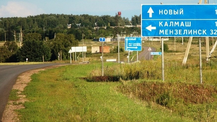 Главная картинка новости: Выделили землю для многодетных в селе Калмаш