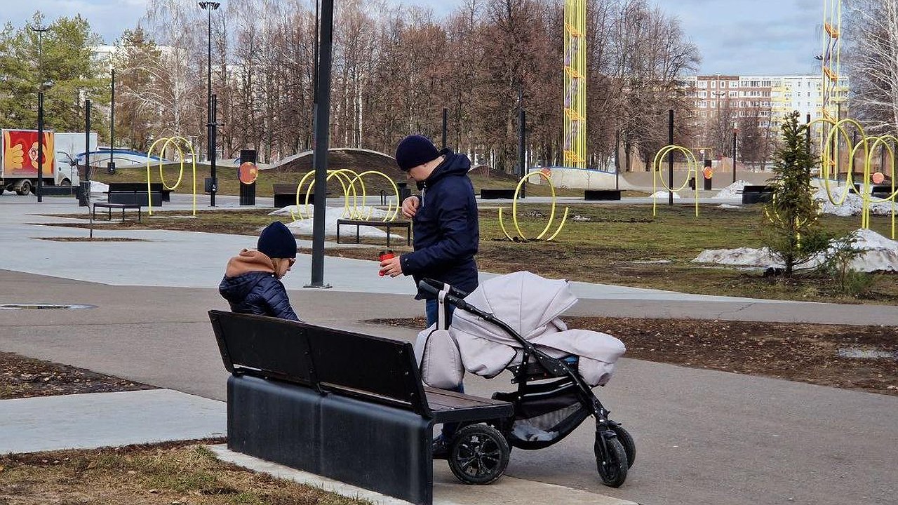 Главная картинка новости: Семья и школа: чего челнинцы ждут от нового предмета