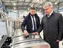 «У нас предприимчивых людей очень много»: Магдеев посетил производство топливных баков