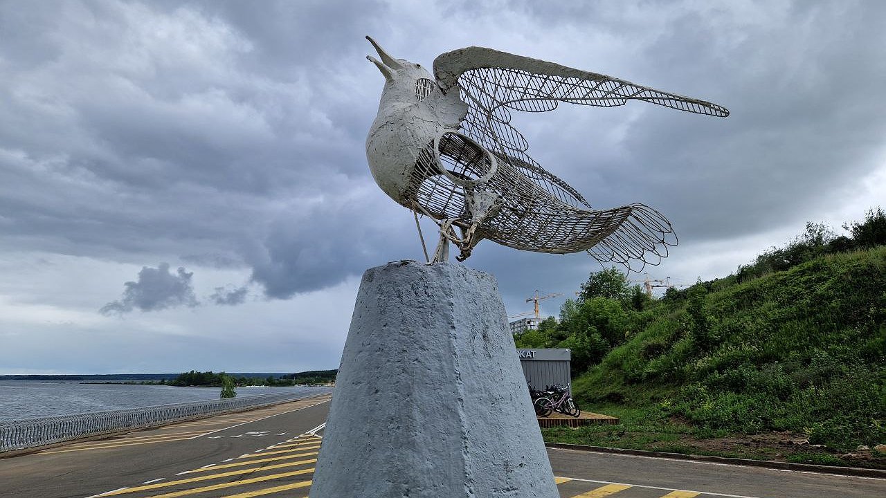 Главная картинка новости: Чек-лист сезона: куда пойти в Челнах, чтобы не проспать лето