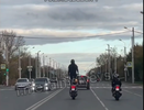 В Татарстане водитель устроил настоящее мотошоу прямо на дороге