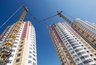Миниатюра новости: Челнинец взыскал с застройщика порядка 100 тыс. рублей за то, что ему вовремя не передали квартиру