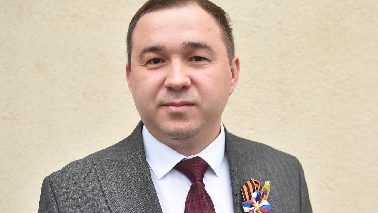 Главная картинка новости: Курировать вопросы строительства в Челнах будет экс-начальник УК «Комсомольский»