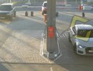 На АЗС в Челнах водитель Audi не вытащил заправочный пистолет и уехал, вырвав колонку (видео)