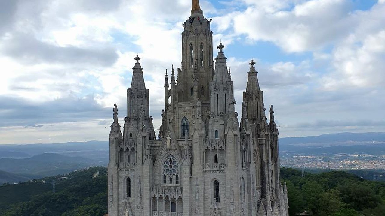 Главная картинка новости: Больше половины челнинцев мечтают путешествовать после выхода на пенсию