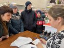 В Челнах вынужденных переселенцев повезли в магазин и купили одежду