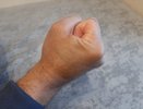 Вечер не по плану: челнинец пришел в гости, напился и избил хозяина квартиры
