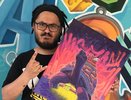 «Надо быть автобусом и ехать дальше»: автор муралов в Челнах рассказал о своем творчестве
