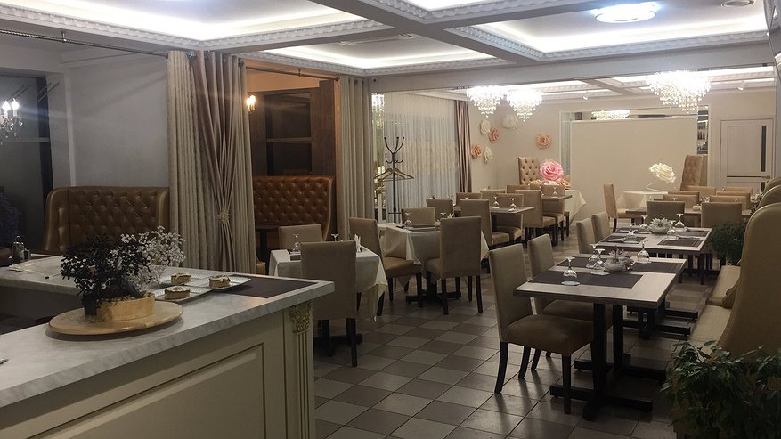 Главная картинка новости: Трапезная «АльМаида»: сохраняя традиции