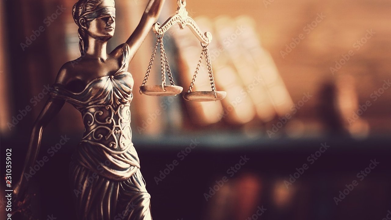 Главная картинка новости: В Челнах лифтер смог доказать, что его незаконно уволили