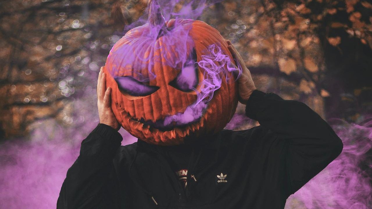 Главная картинка новости: 6 вечеринок в честь Хэллоуина в Челнах