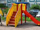 Все спецслужбы сорвались на помощь пятилетнему челнинцу, застрявшему на детской площадке