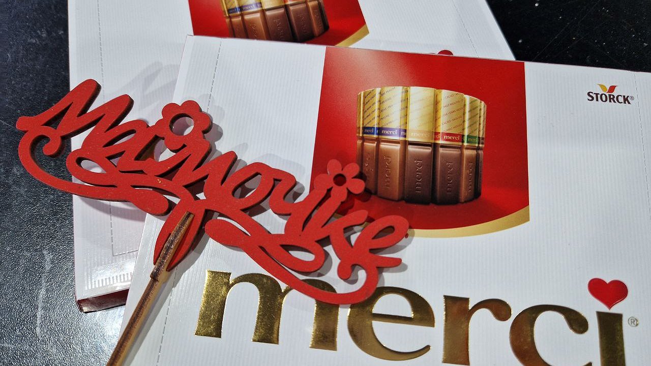 Главная картинка новости: Что подарить на День матери: 10 бюджетных вариантов