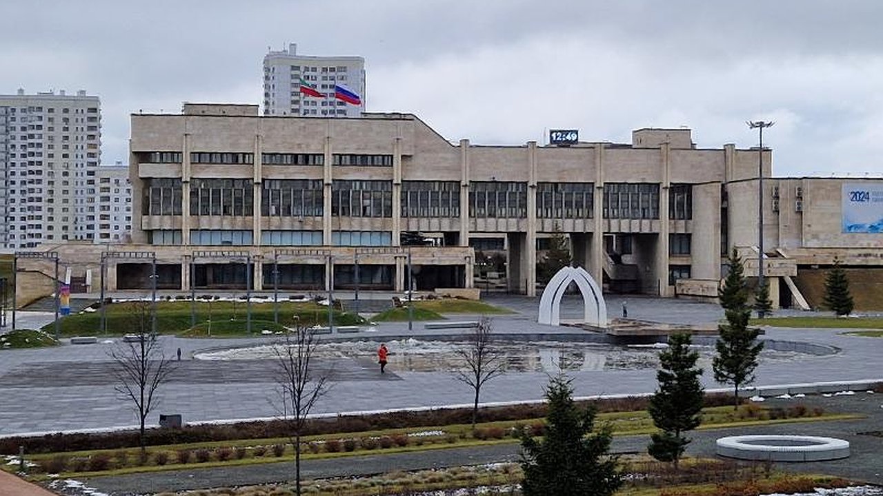 Главная картинка новости: Назначены новые руководители Автозаводского и Центрального районов Челнов