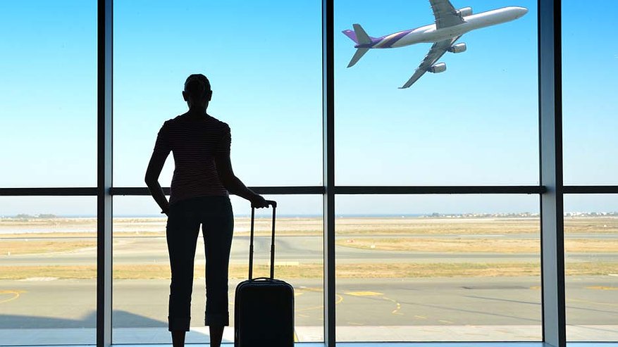 Главная картинка новости: Челнинцу из-за автоштрафов запретили выезд за границу