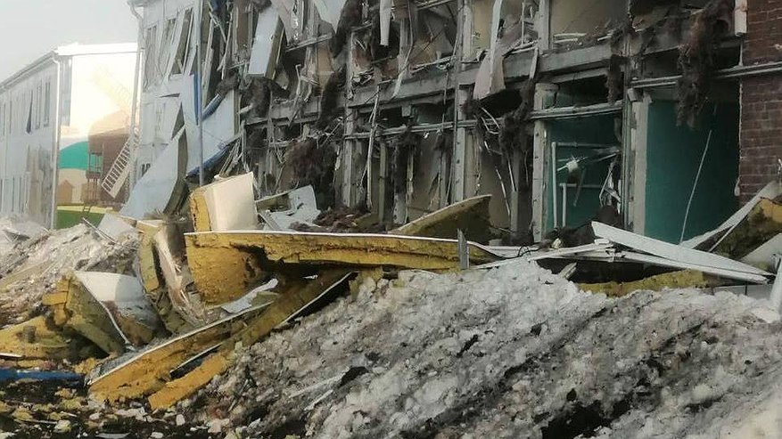 Главная картинка новости: Названы сроки восстановления общежития «Алабуга Политех» после атаки БПЛА