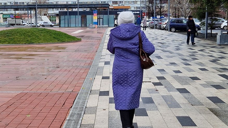 Главная картинка новости: В Татарстане ожидается сильный ветер до 20 м/с