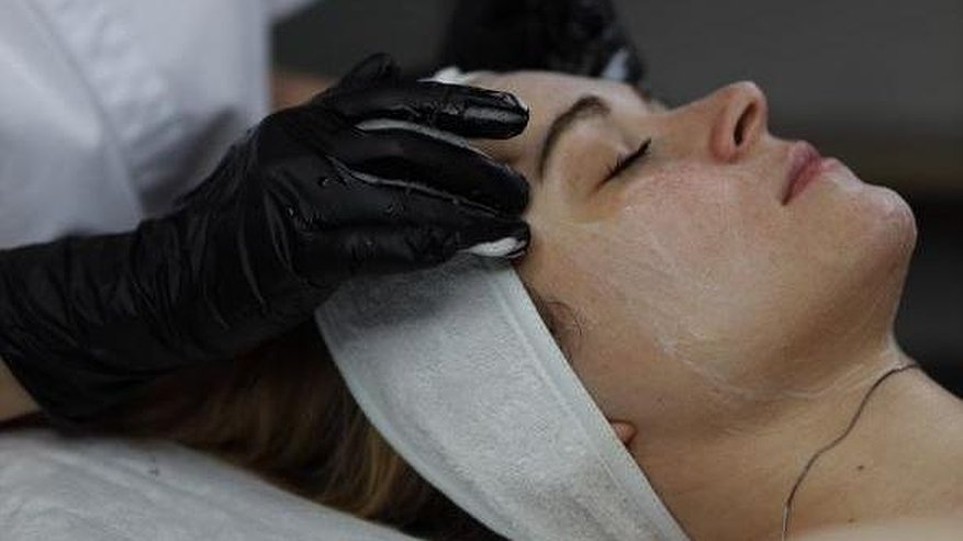 Главная картинка новости: Страшная сила: обзор вакансий в индустрии красоты