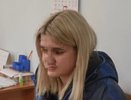 В Нижнекамске задержали 18-летнюю девушку-курьера, она передала мошенникам 1,3 млн рублей
