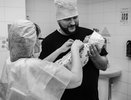 Принести справку, захватить сменную обувь и одежду
