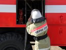 В Челнах пожарные спасли двух женщин из горящей квартиры