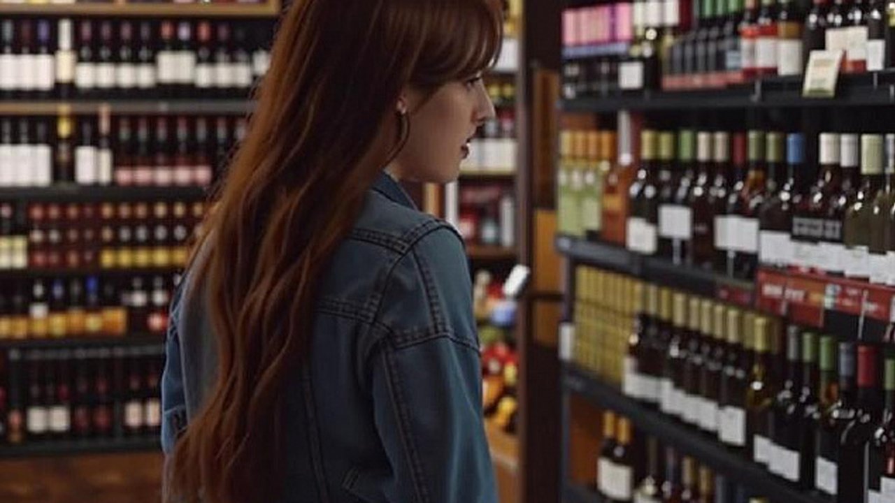 Главная картинка новости: Жительницу Челнов будут судить за нелегальную торговлю спиртным