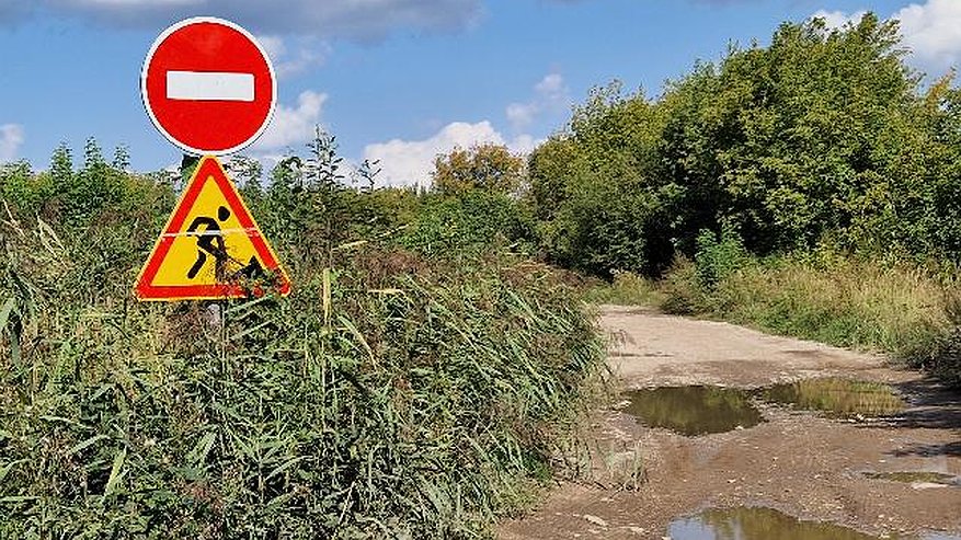 Главная картинка новости: В Челнах отремонтируют подъездную дорогу к СНТ «Прибрежный»