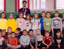Серебряный призер Олимпийский игр в Токио Артем Исаев встретился с юными челнинцами