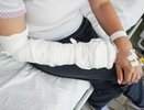 Змея укусила жительницу Челнов, когда та работала на дачном участке