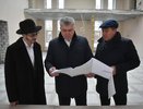 Магдеев проверил ход строительства синагоги в Челнах (фото)