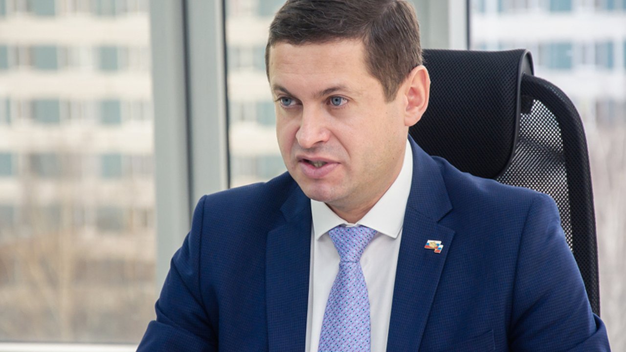 Главная картинка новости: Фаттахов покинул пост главы Центрального района Челнов