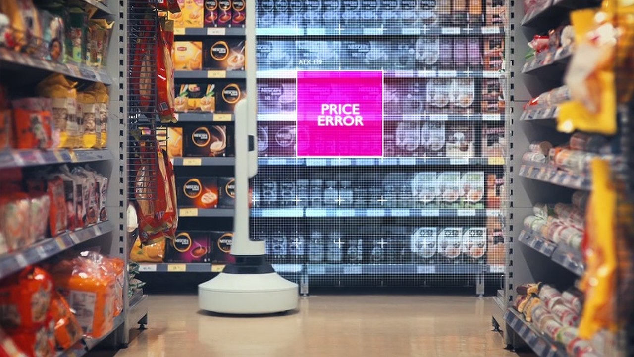 Главная картинка новости: Робот-мерчендайзер в Челнах