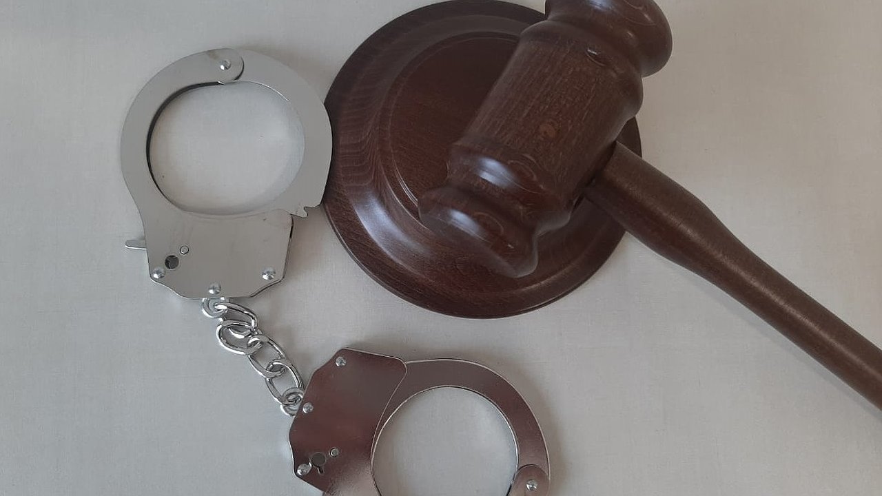 Главная картинка новости: Челнинец до смерти избил родную мать