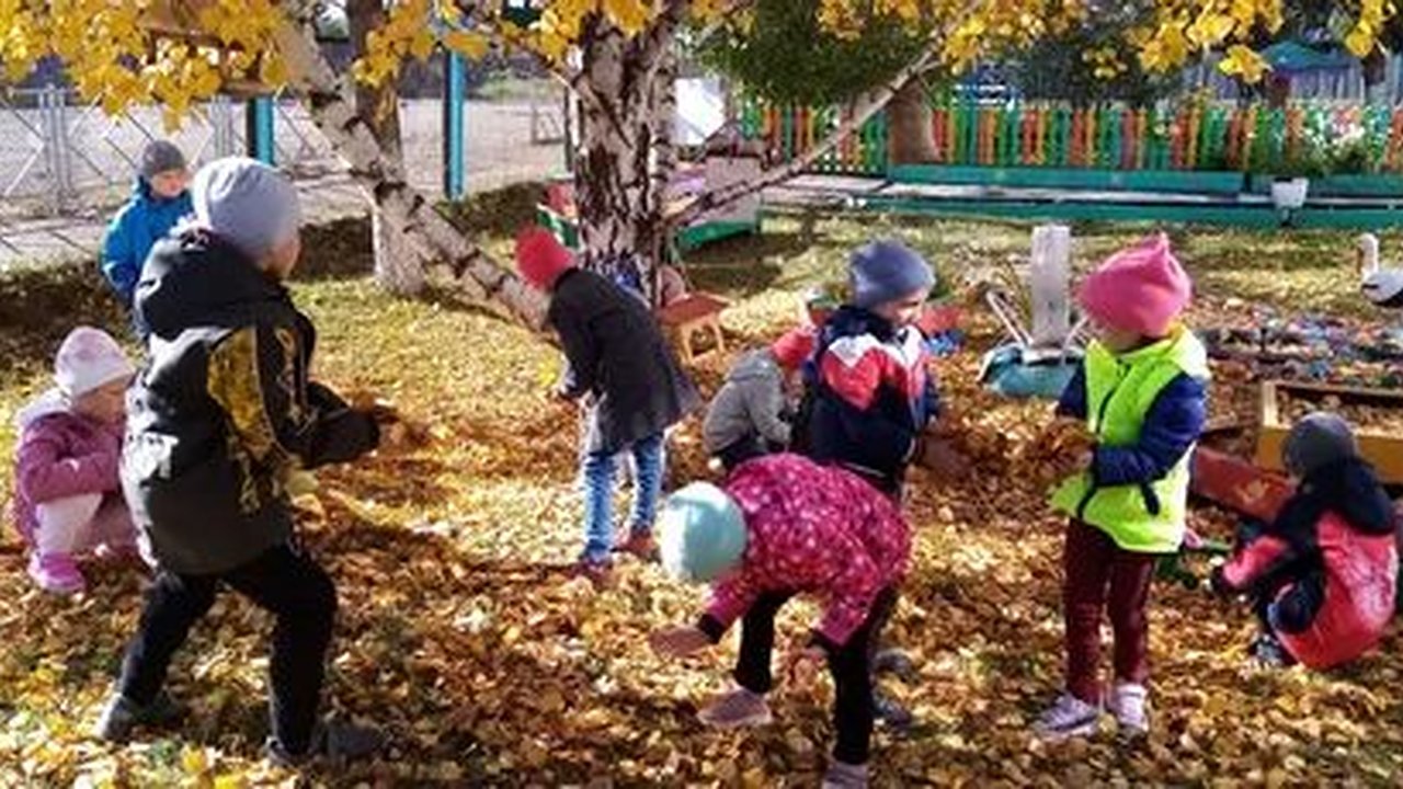 Главная картинка новости: «Из-за пермского стрелка детей в детсад теперь могут приводить только взрослые»