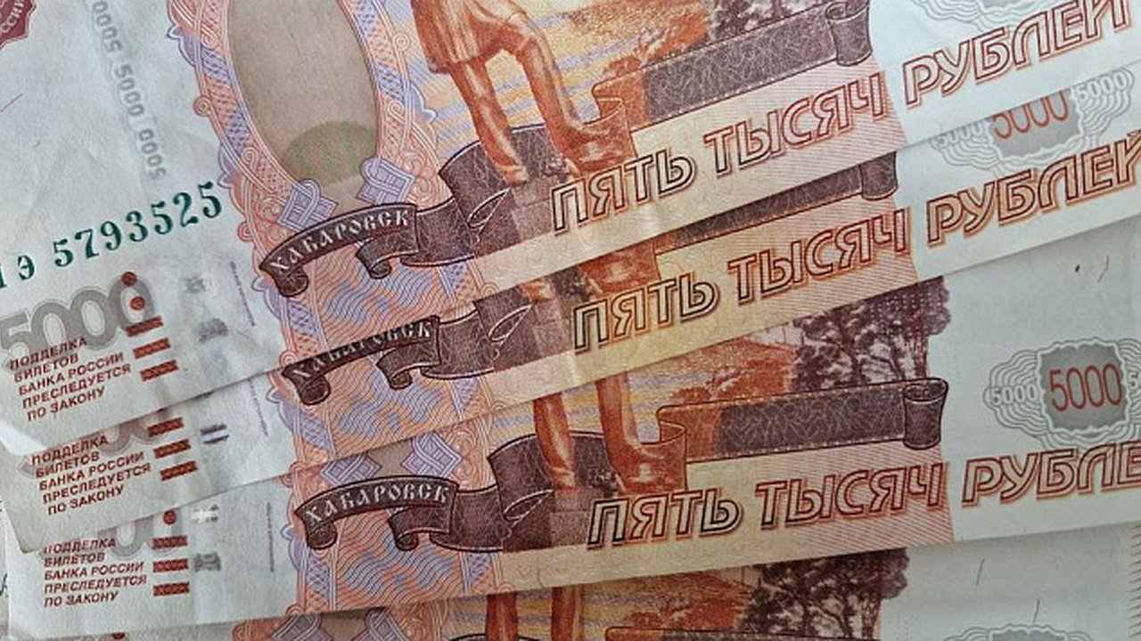 Главная картинка новости: Подростки в Тукаевском районе вымогали у сверстника 300 тыс. рублей