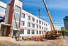 Миниатюра новости: Новую школу на 1,5 тыс. мест в 34-м комплексе хотят достроить в июле