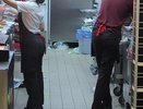 «Свинарник развели»: антисанитария в фастфуд-заведении города