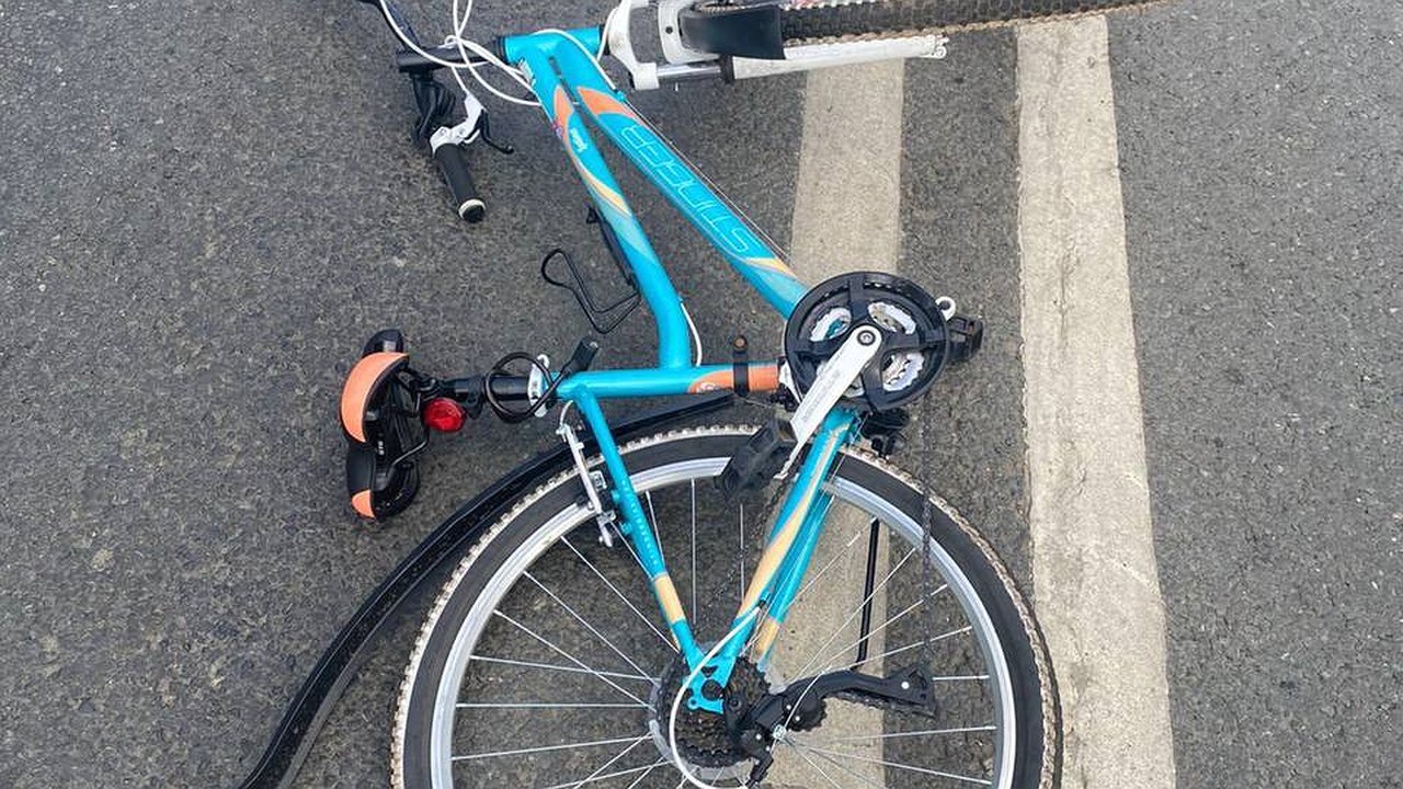 Главная картинка новости: ГАИ Челнов просит помочь в опознании девушки-велосипедистки, погибшей в ДТП