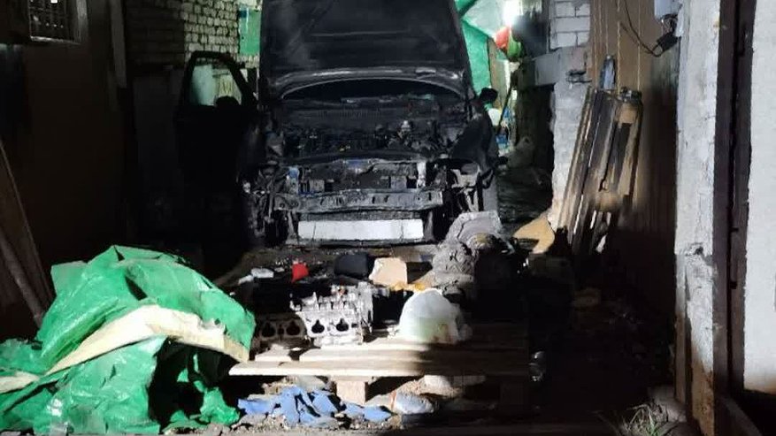 Главная картинка новости: Житель Татарстана отравился угарным газом в гараже и погиб