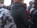 «Люди падают в обморок, вот тааааакая очередь»