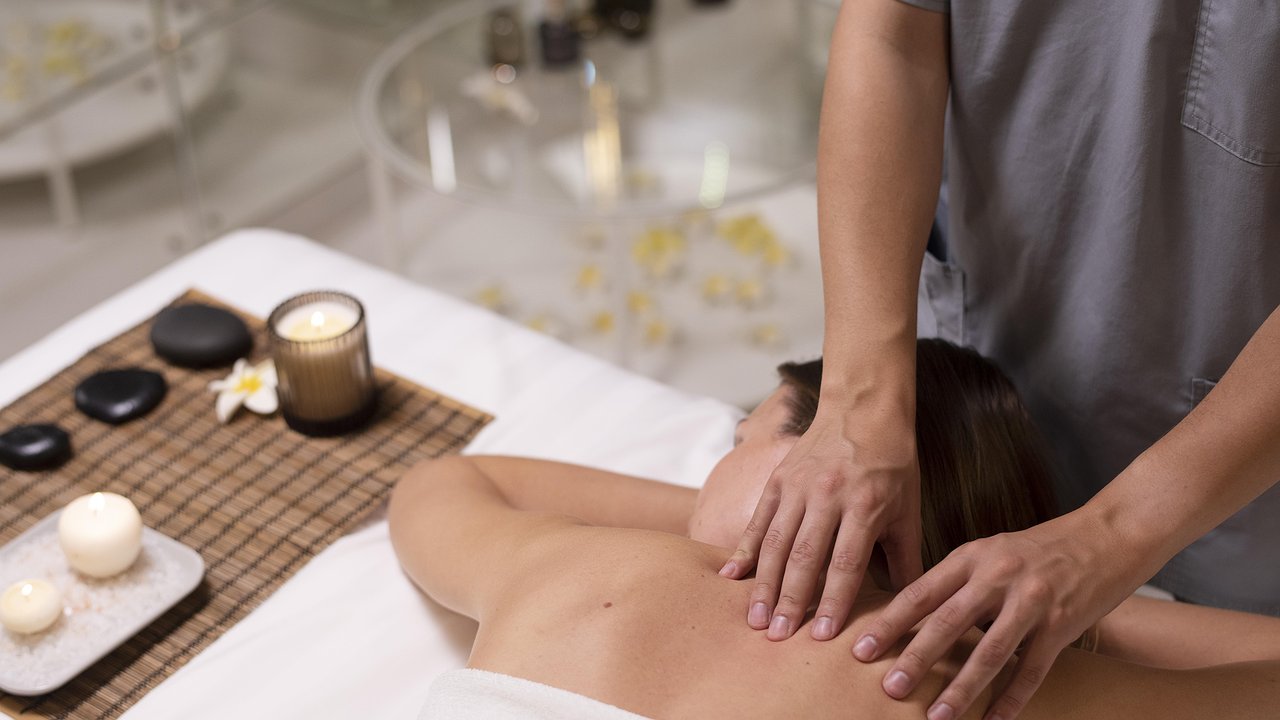 Главная картинка новости: Массажные салоны Челнов