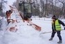 Миниатюра новости: За неделю с челнинских улиц вывезли 54 тысячи кубометров снега