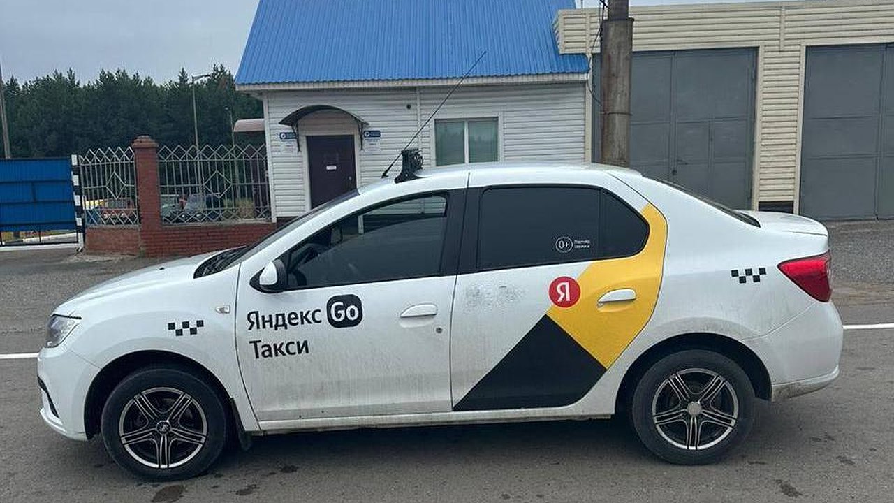 Главная картинка новости: Таксиста из Челнов арестовали за тонировку