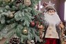 Миниатюра новости: Каждый второй житель Челнов превысил бюджет на празднование Нового года