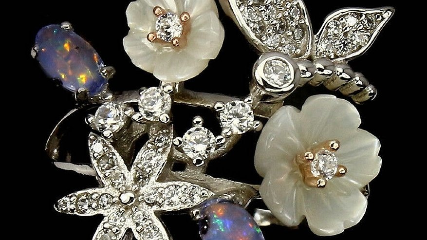 Главная картинка новости: Бизнесмен Татарстана пытался пронести через таможню драгоценности на 4 млн рублей