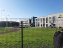 «У передовой гимназии парковка на 2,5 машины»