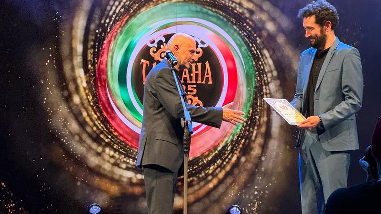 Главная картинка новости: Татарский драмтеатр Челнов победил в двух номинациях премии «Тантана»