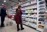Миниатюра новости: Россияне стали часто жаловаться на ложные ценники в магазинах